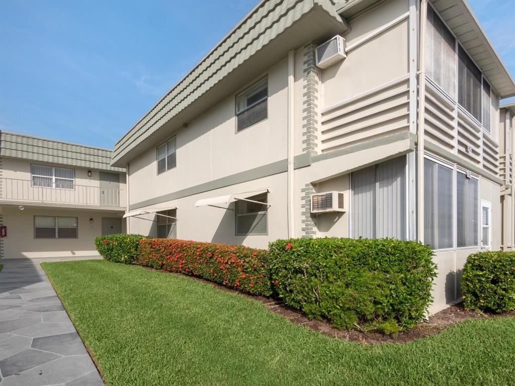 Photo of 438 Monaco J, Delray Beach, FL 33446 (MLS # R10755925)