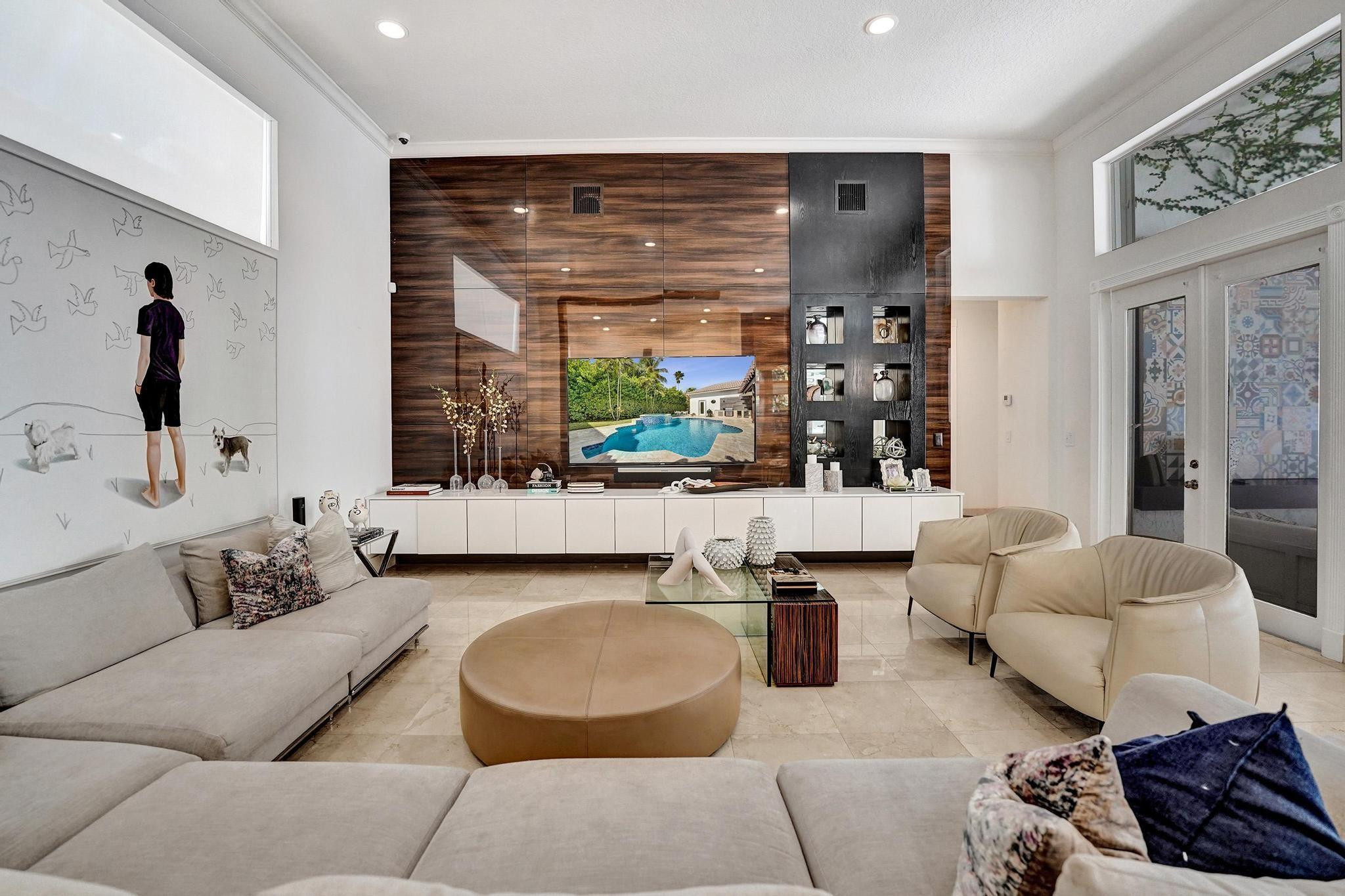 PEMBROKE FALLS -PHASE 4 1 - Residential