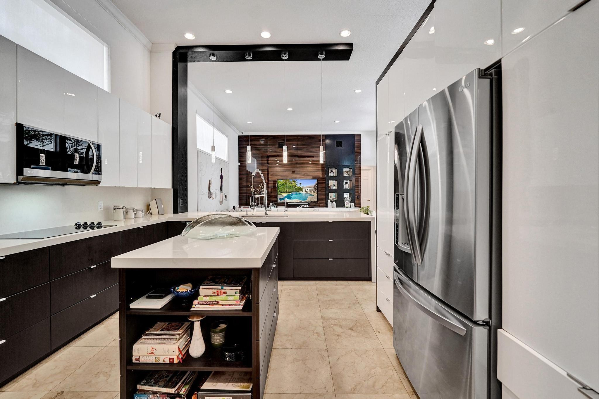 PEMBROKE FALLS -PHASE 4 1 - Residential