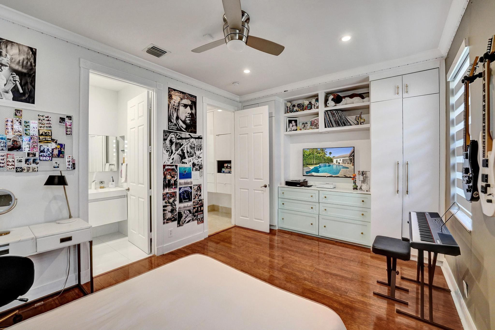 PEMBROKE FALLS -PHASE 4 1 - Residential