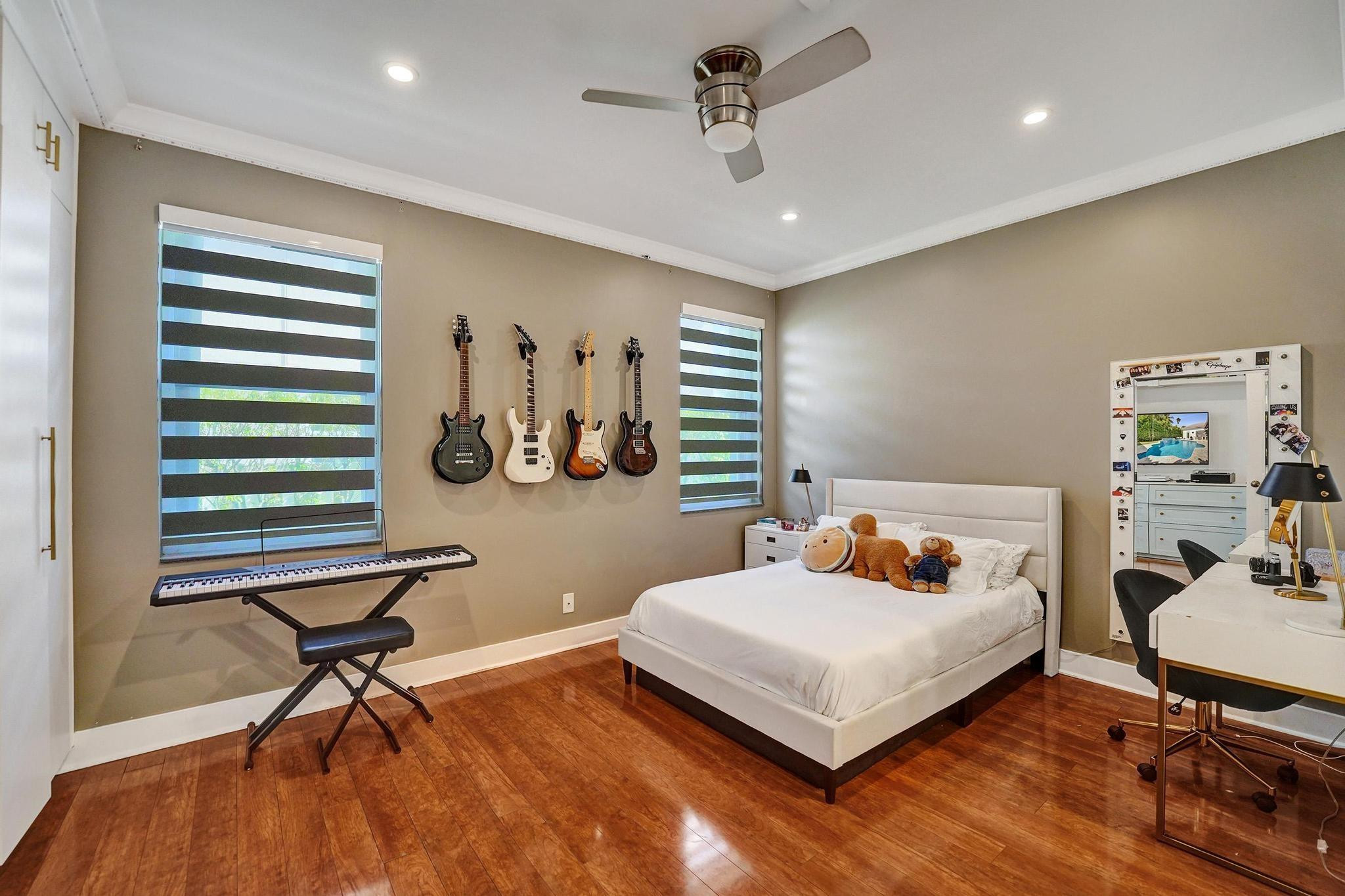 PEMBROKE FALLS -PHASE 4 1 - Residential