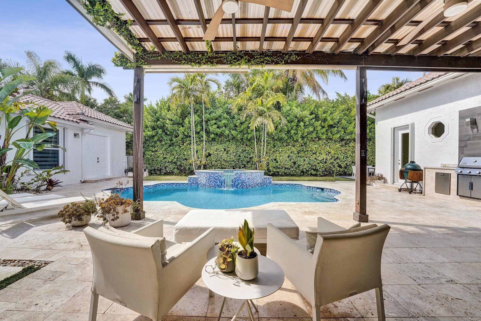 PEMBROKE FALLS -PHASE 4 1 - Residential