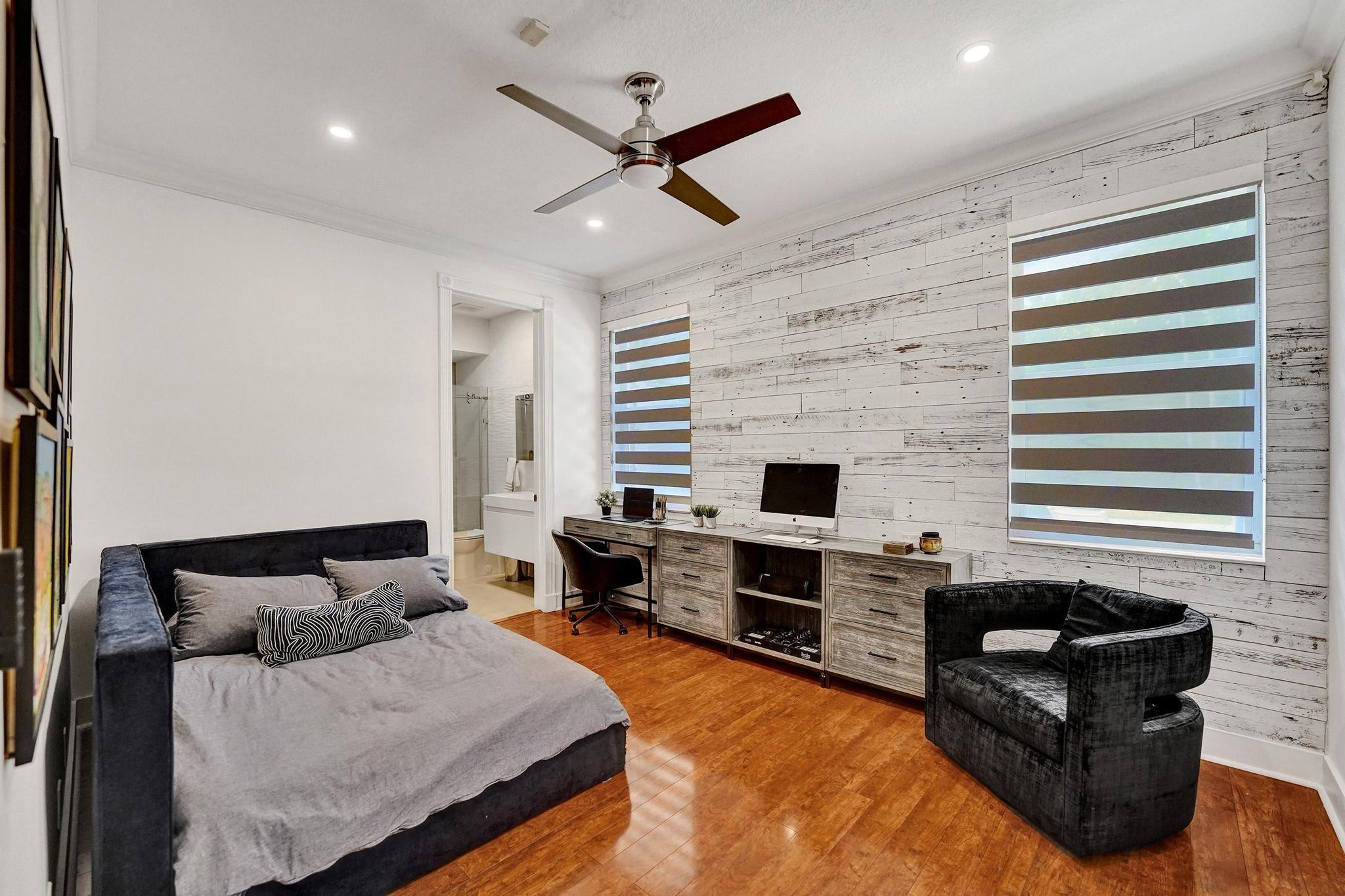 PEMBROKE FALLS -PHASE 4 1 - Residential