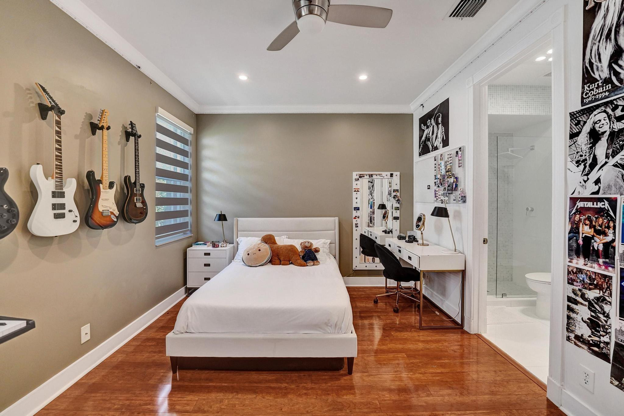 PEMBROKE FALLS -PHASE 4 1 - Residential