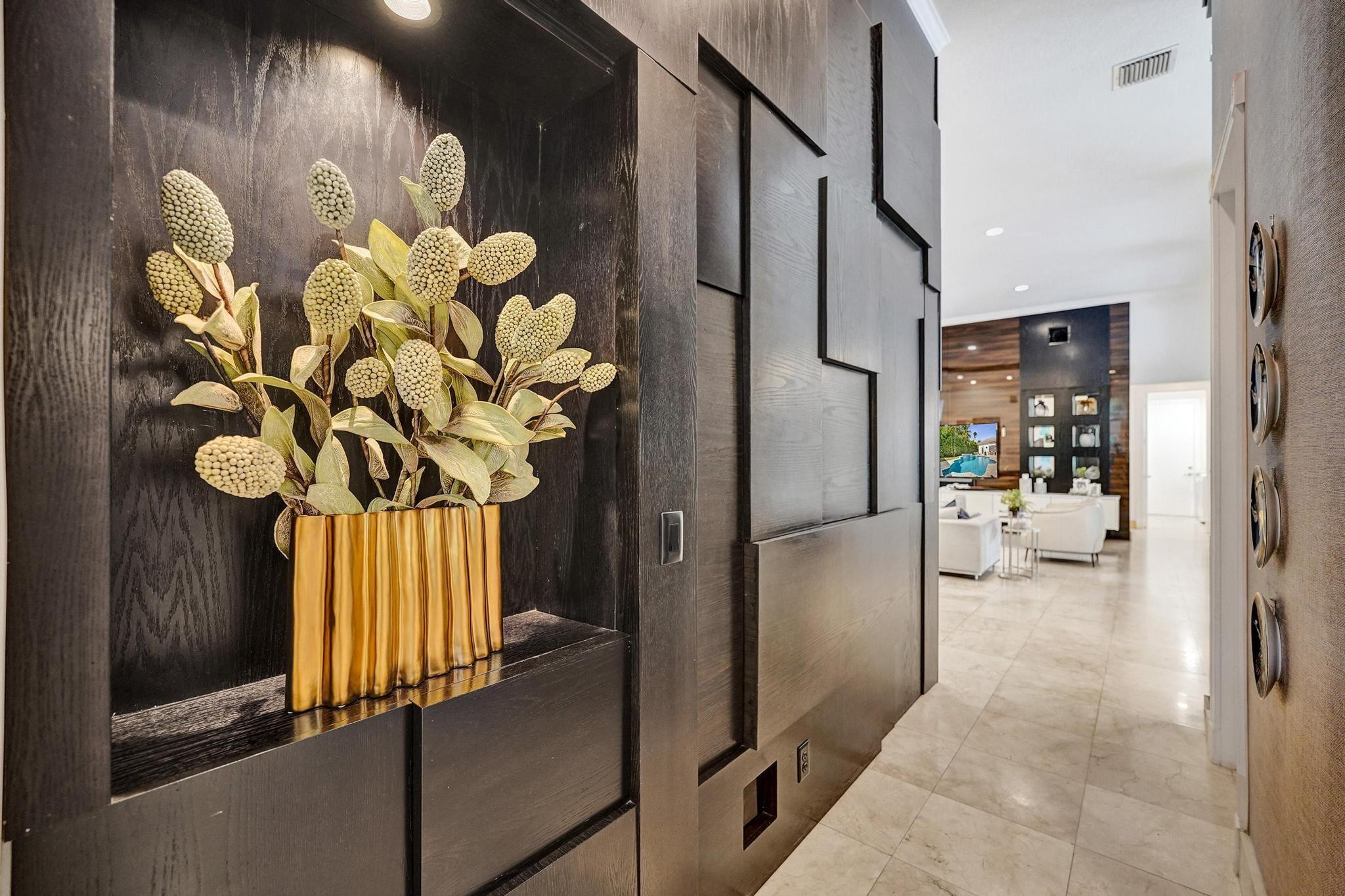 PEMBROKE FALLS -PHASE 4 1 - Residential