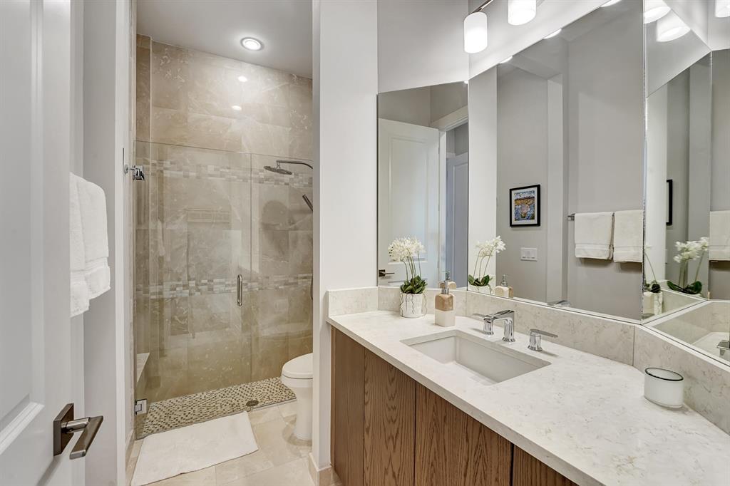 ROYAL PALM POLO - Residential