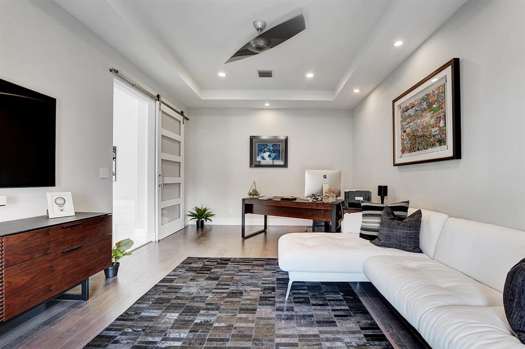 ROYAL PALM POLO - Residential