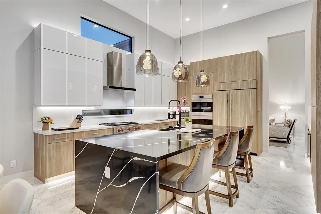 ROYAL PALM POLO - Residential