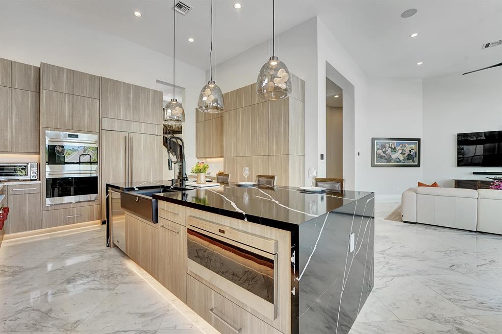 ROYAL PALM POLO - Residential