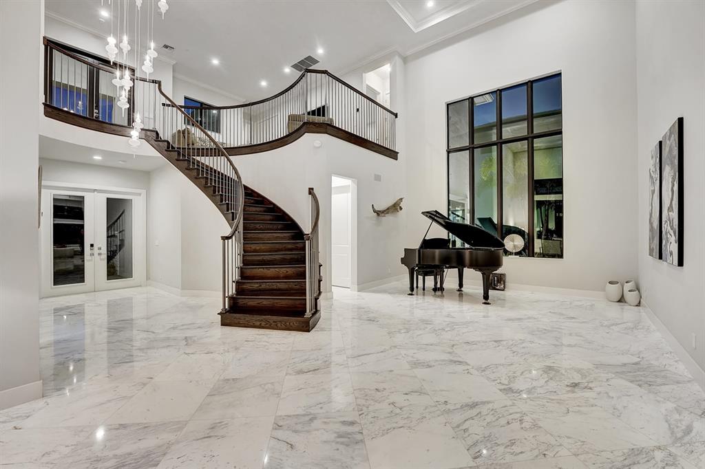 ROYAL PALM POLO - Residential