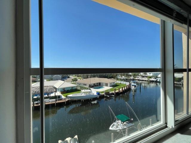 BOCA HOUSE CONDO - Residential