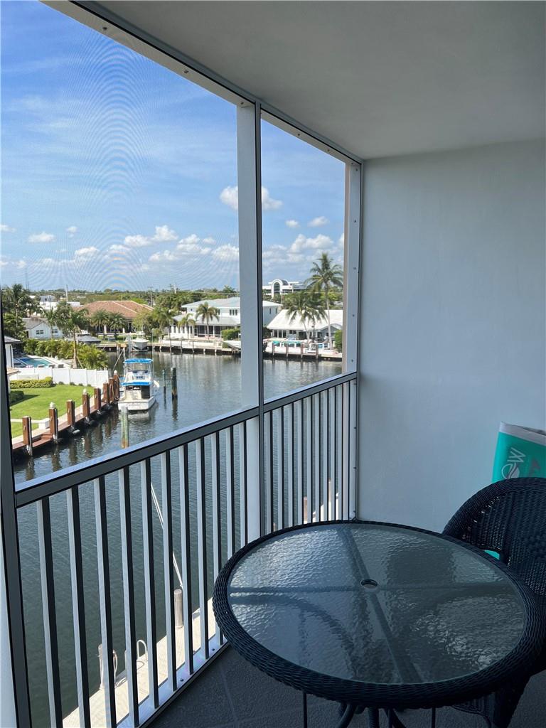 BOCA HOUSE CONDO - Residential