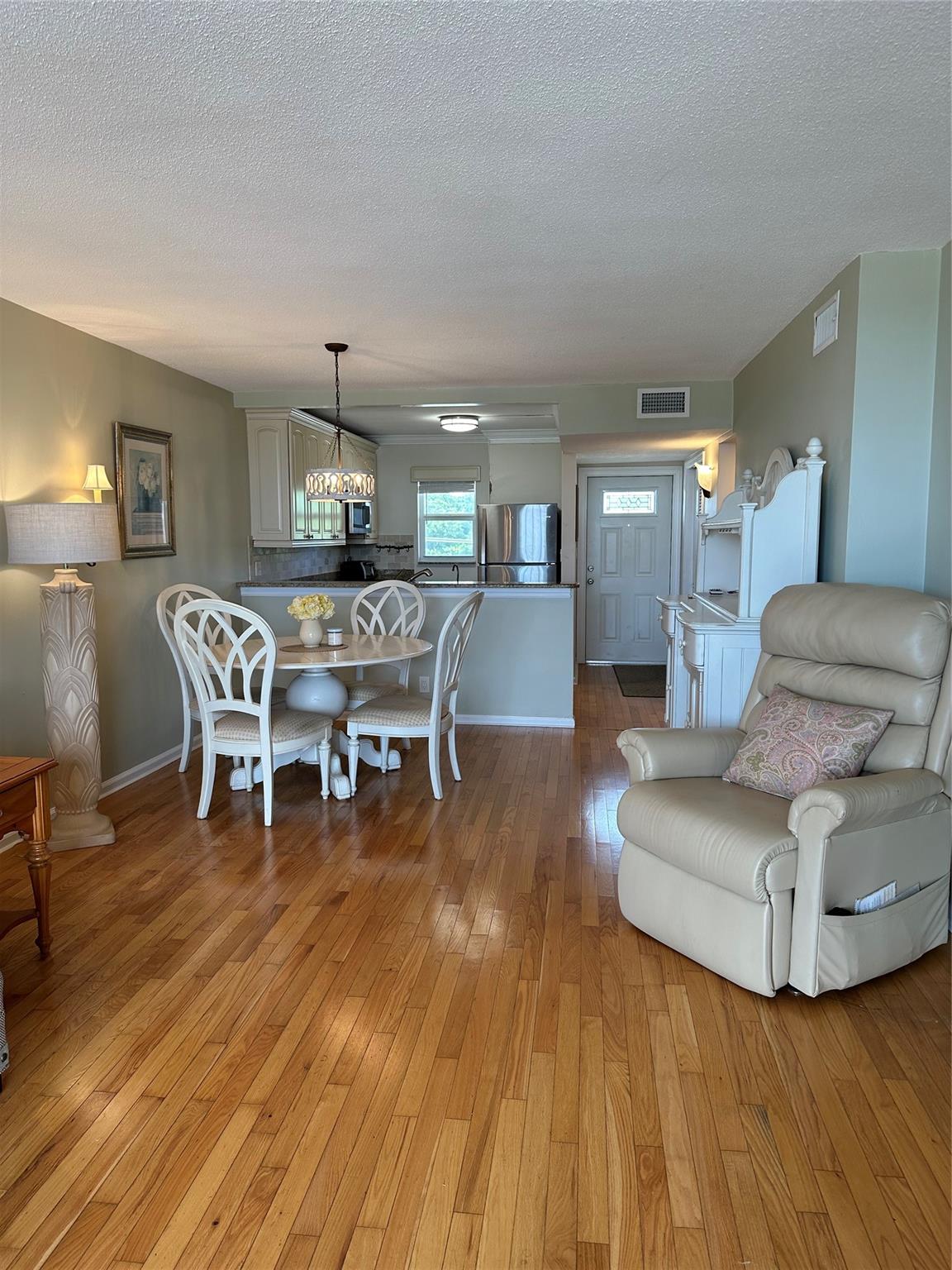 BOCA HOUSE CONDO - Residential