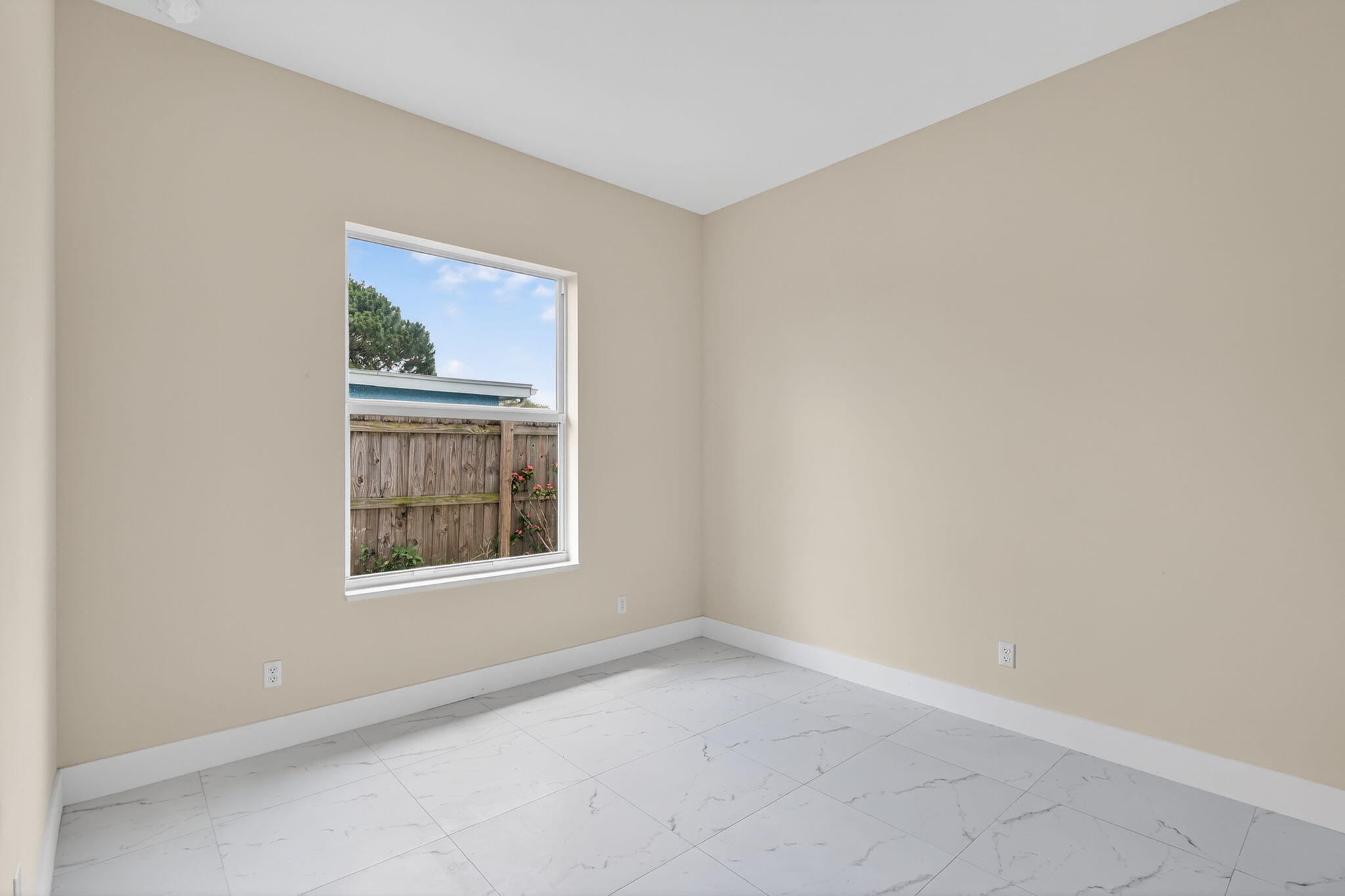PORT ST LUCIE SECTION 8 - Residential