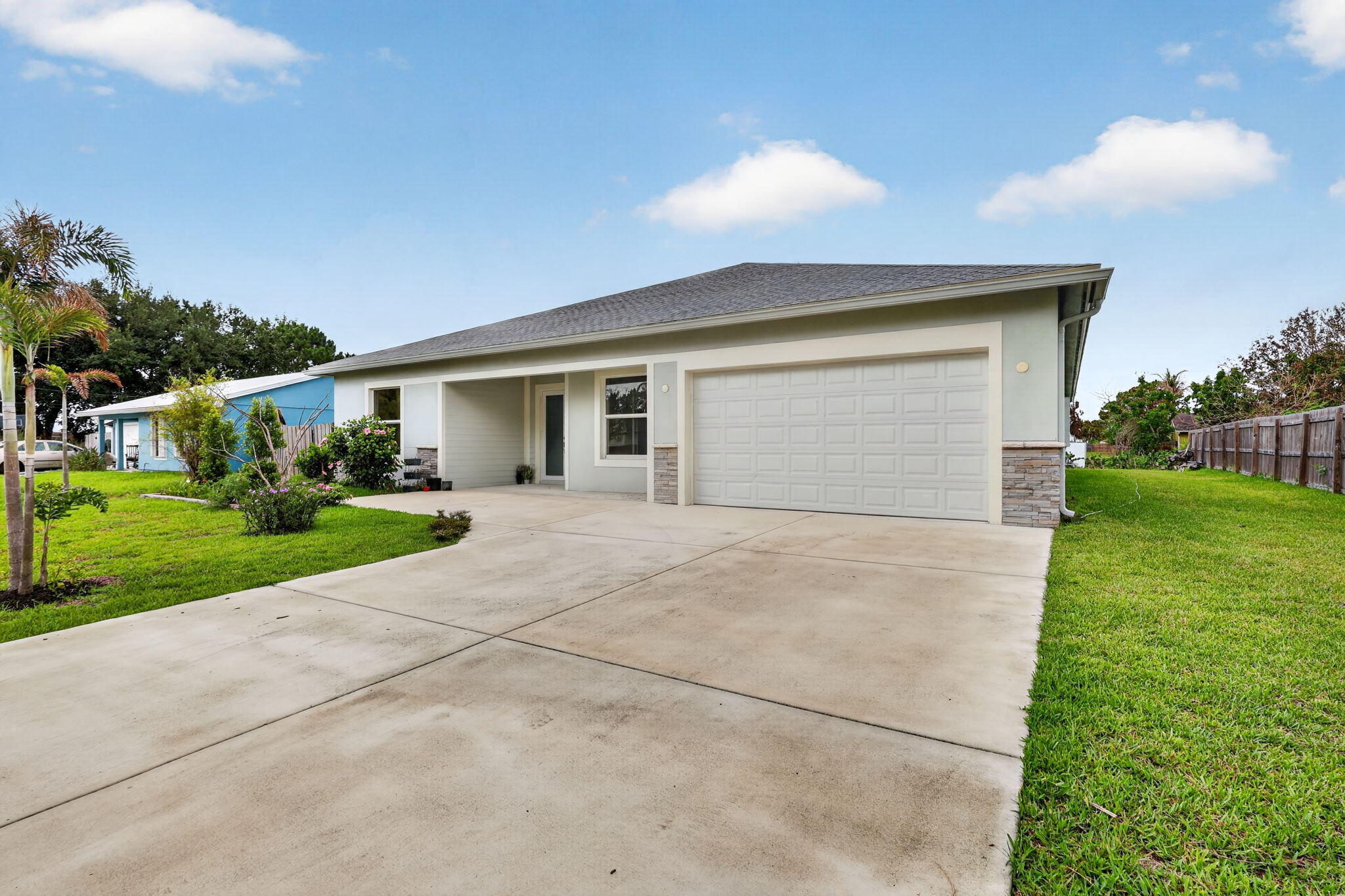 PORT ST LUCIE SECTION 8 - Residential