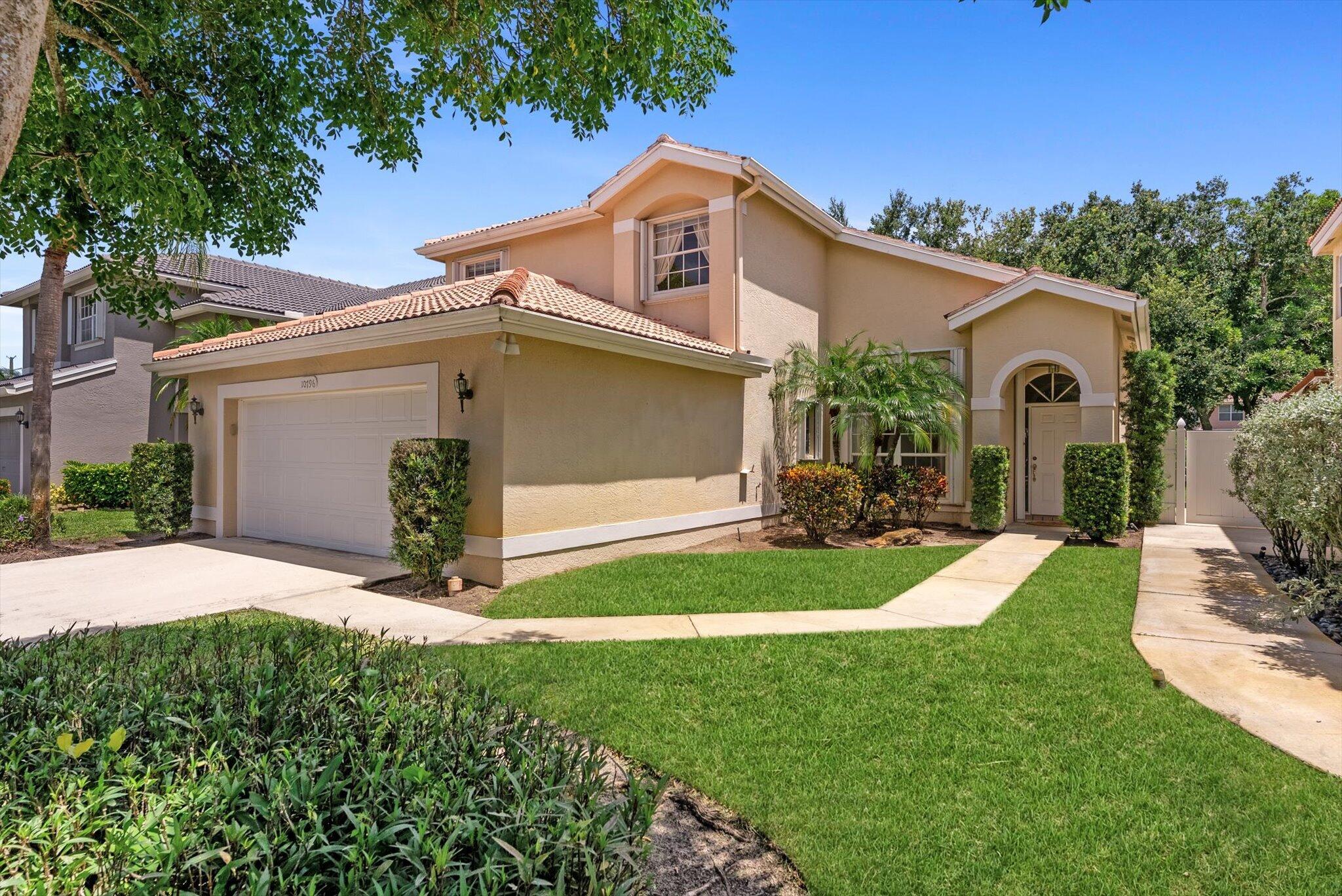 10796 Crescendo Circle