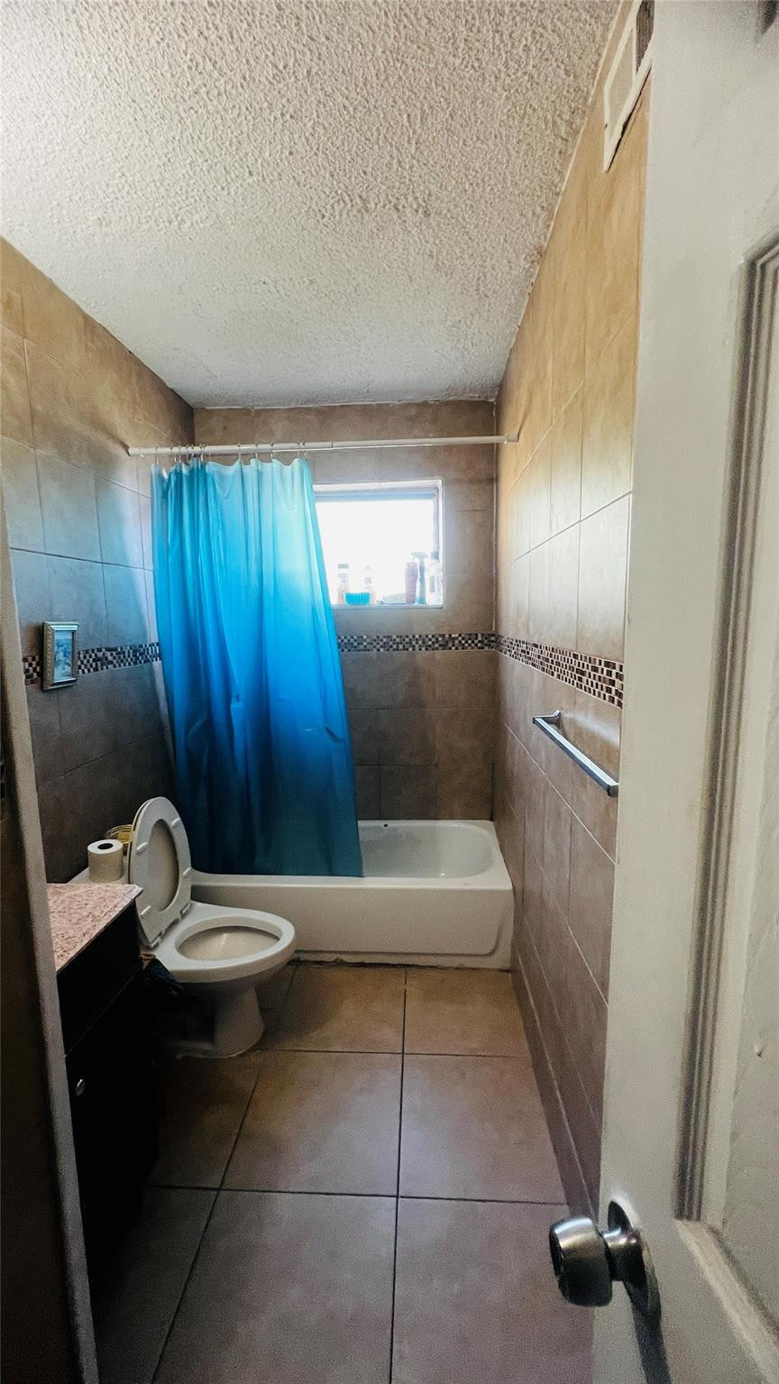 Falcon Sub One 54-47 B - Residential