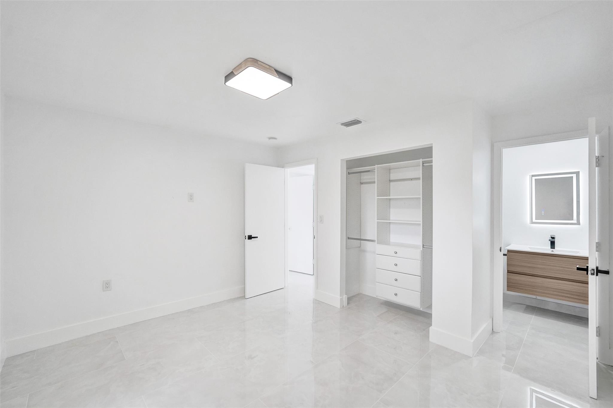 PLAYLAND ISLES - Residential Lease