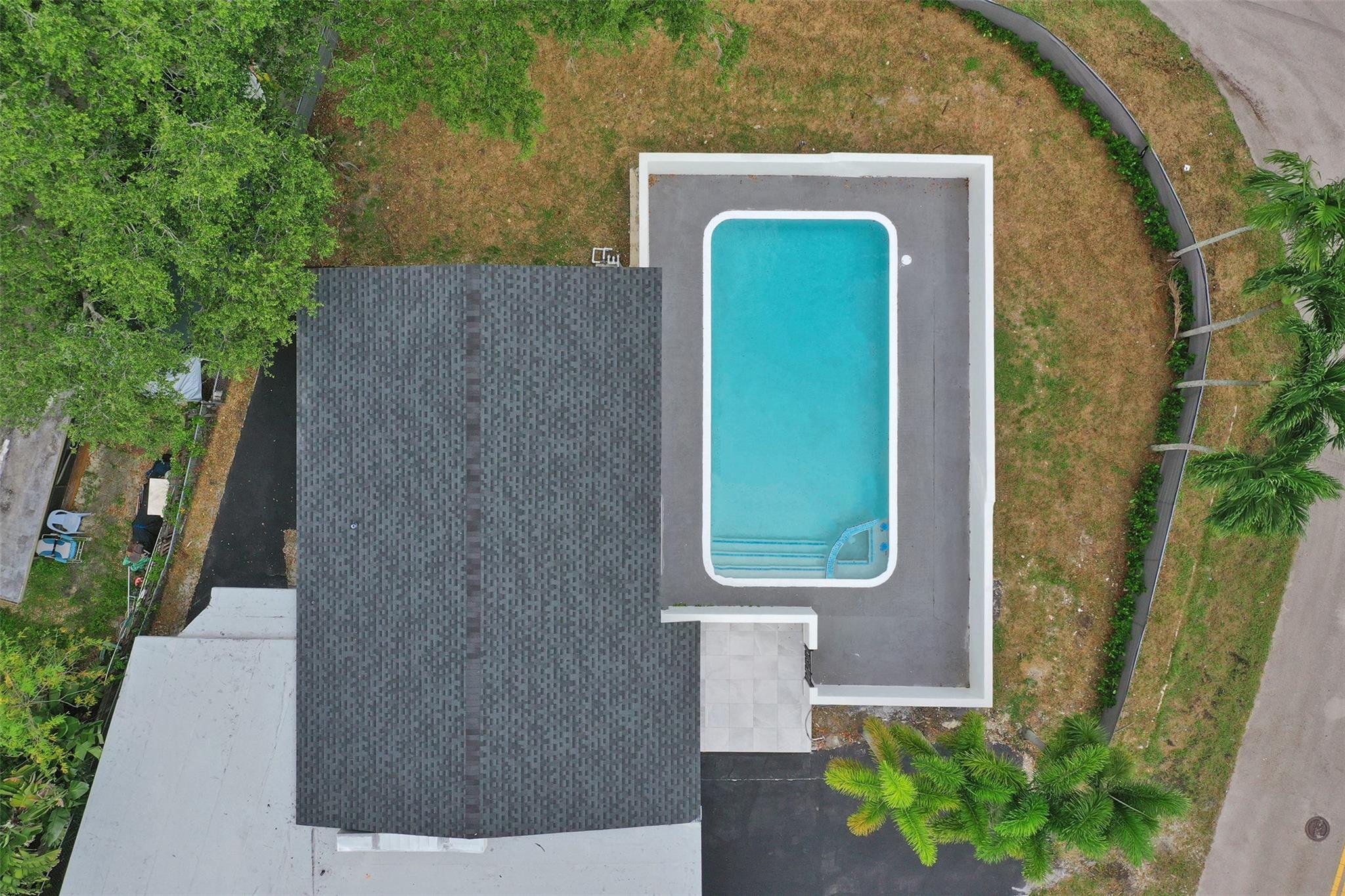 PLAYLAND ISLES - Residential Lease