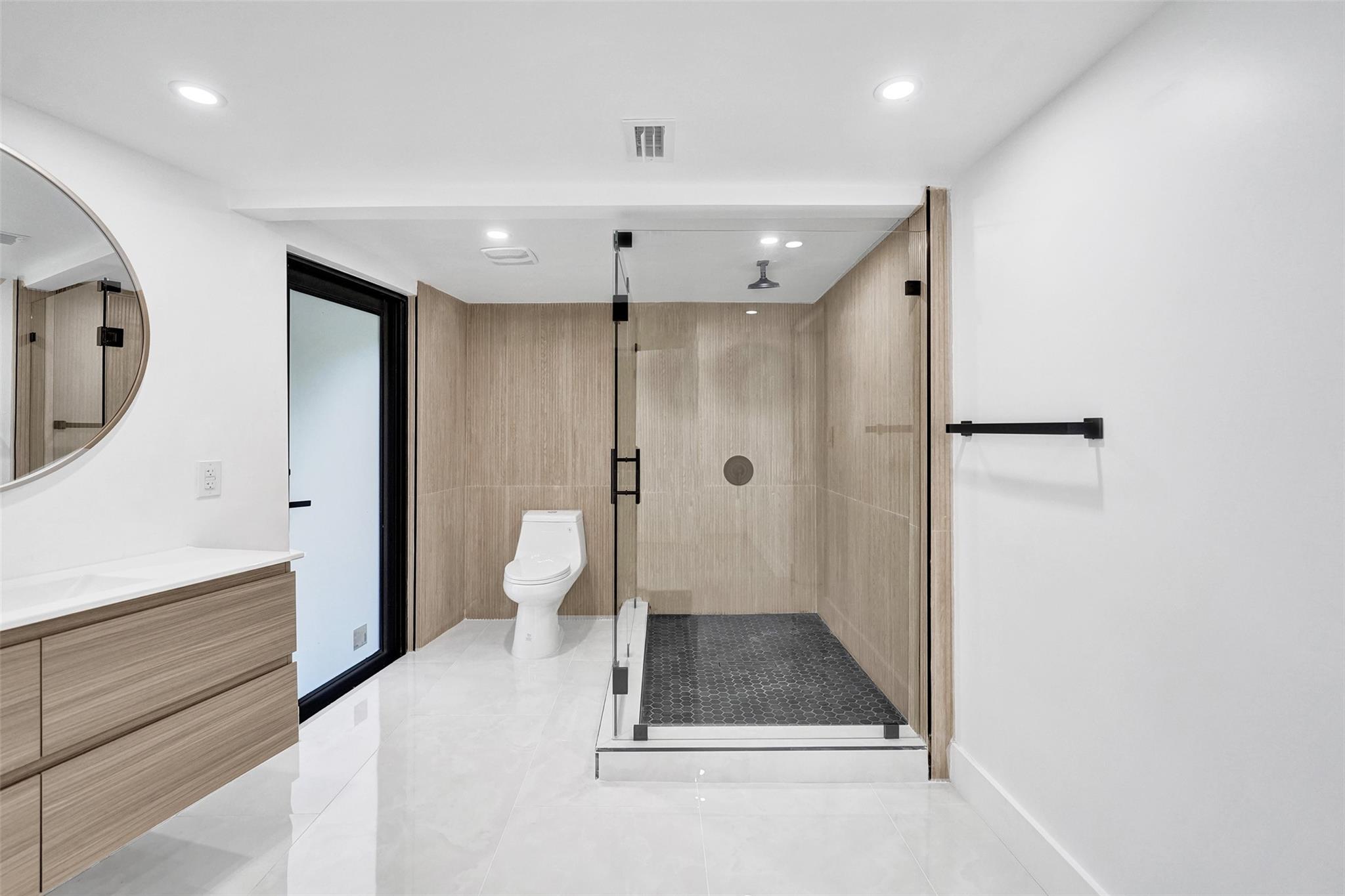 PLAYLAND ISLES - Residential Lease