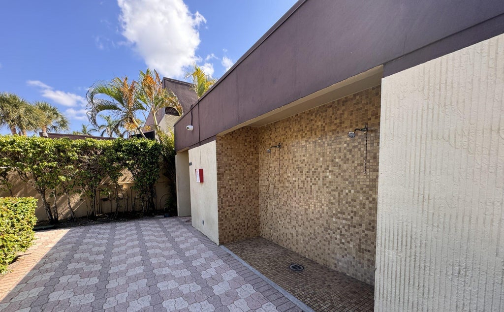 Photo of 3161 NW 47th Terrace #311, Lauderdale Lakes, FL 33319 (MLS # B26047515)