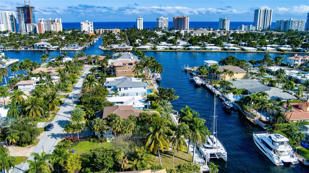 Photo of 2496 SE 12th Street, Pompano Beach, FL 33062 (MLS # F10479603)