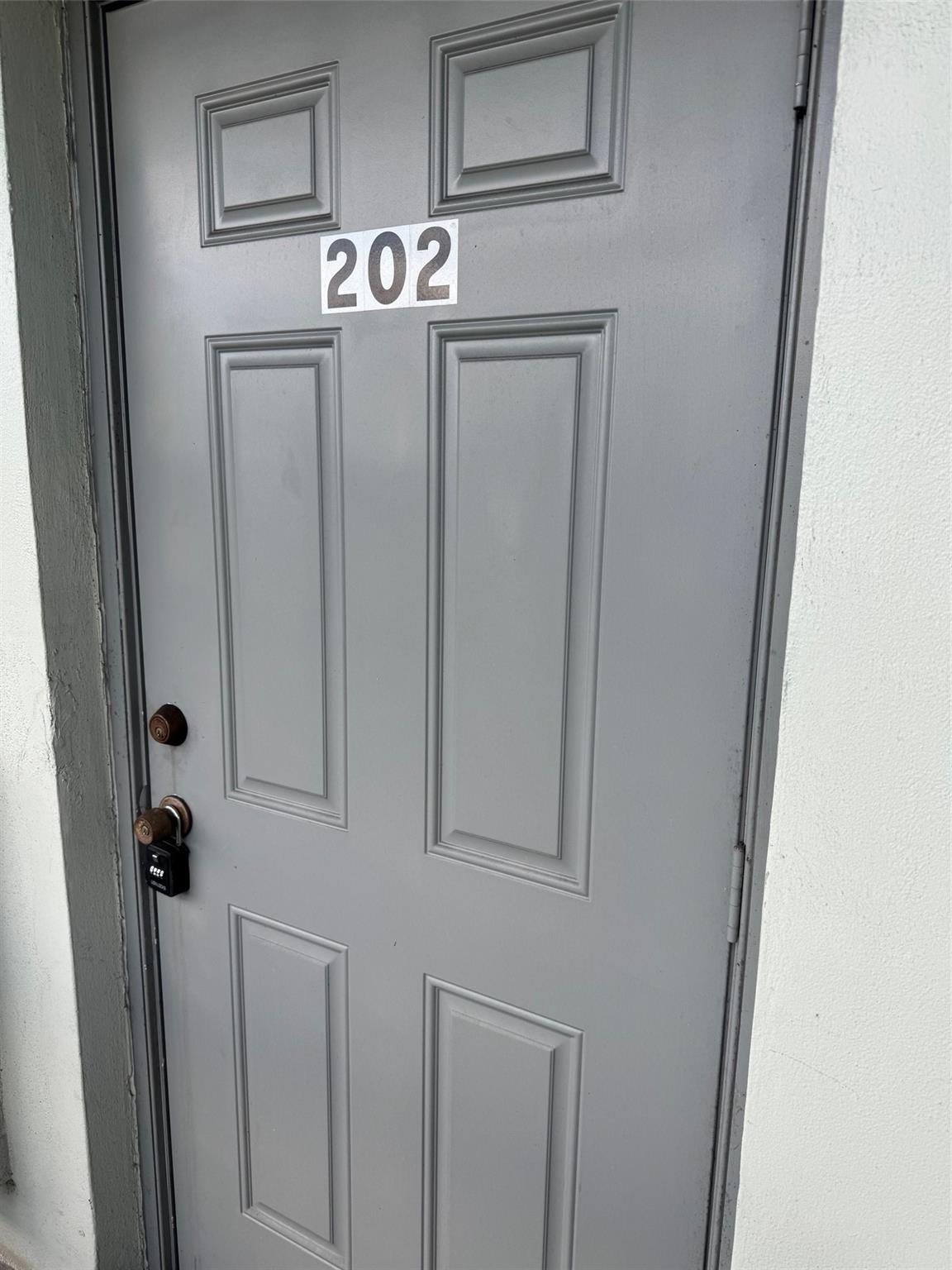 5420 NW 11 Street 202