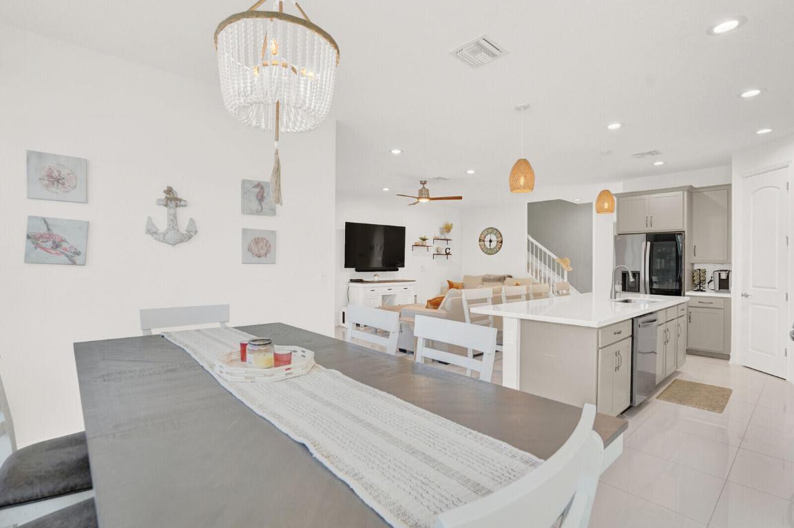 PARK CENTRAL AT CYPRESS KEY - Residential