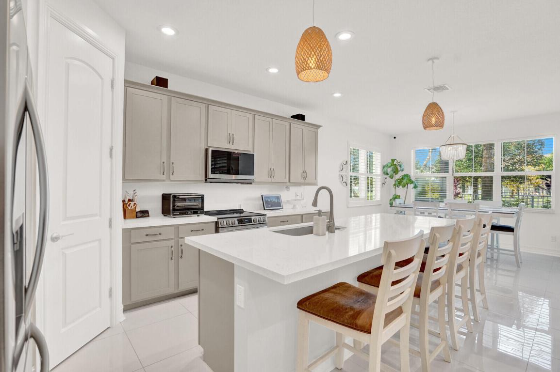 PARK CENTRAL AT CYPRESS KEY - Residential