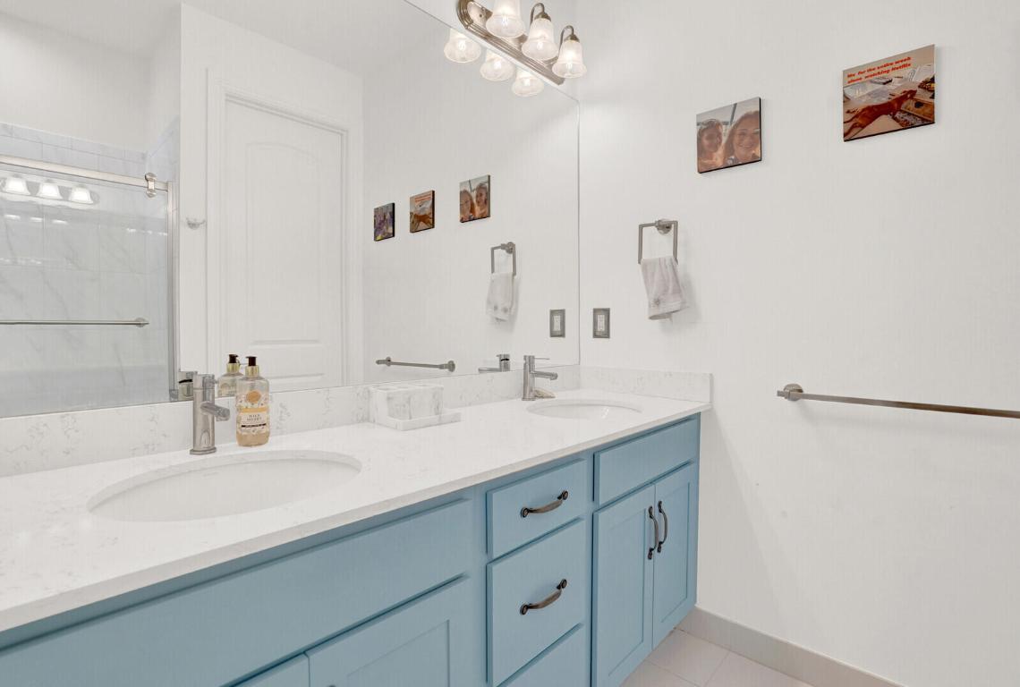 PARK CENTRAL AT CYPRESS KEY - Residential