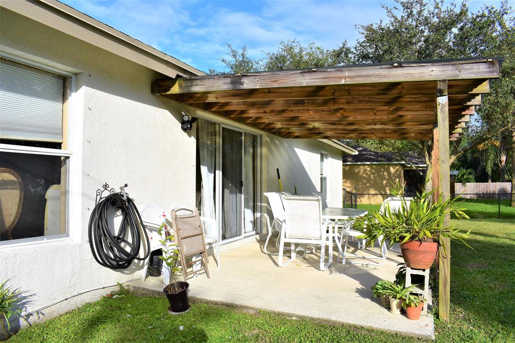 PORT ST LUCIE SECTION 33 - Residential