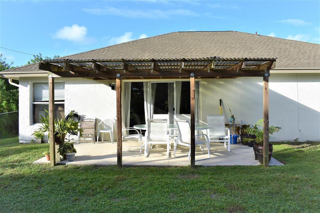 PORT ST LUCIE SECTION 33 - Residential