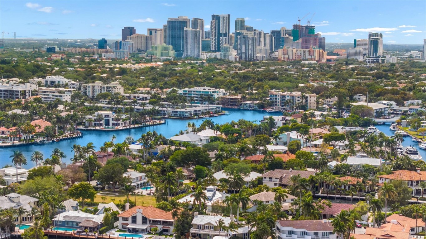 SUNRISE KEY - Residential