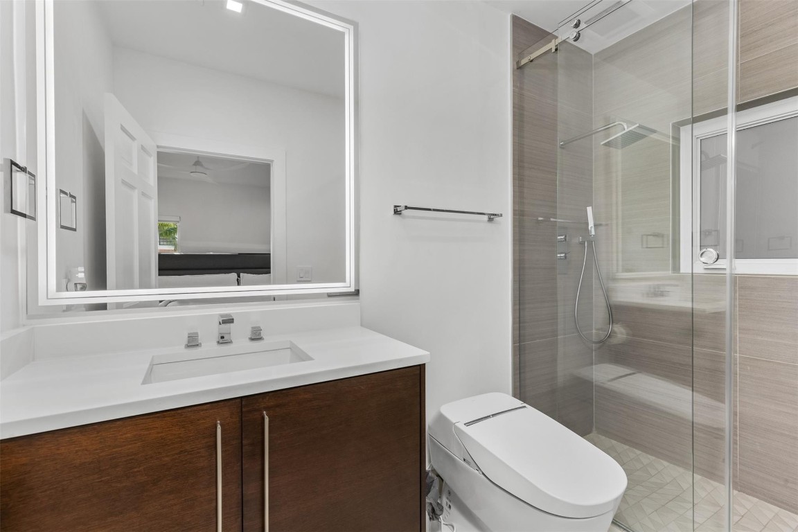 SUNRISE KEY - Residential