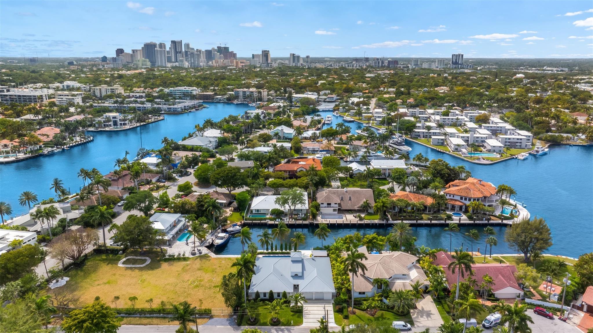 SUNRISE KEY - Residential