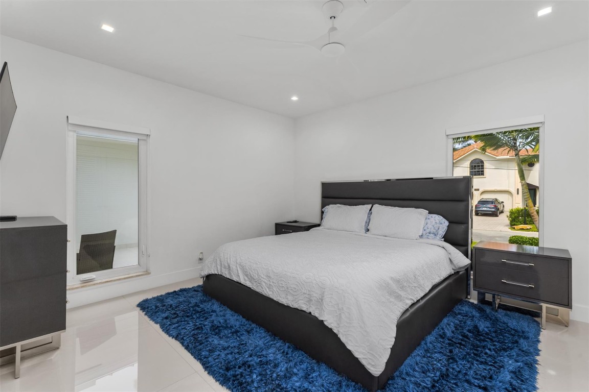 SUNRISE KEY - Residential