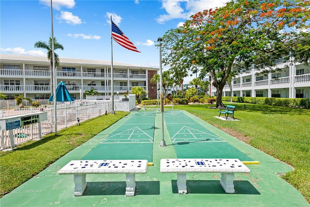 MAYBURY MANSIONS CONDO - Residential