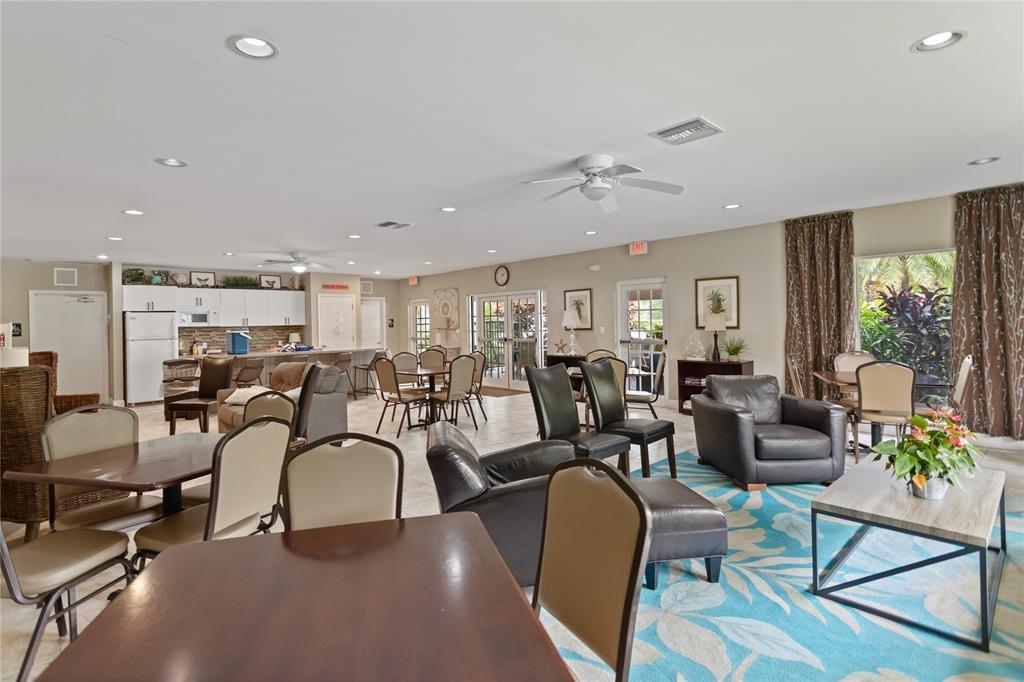 PALM AIRE - Residential