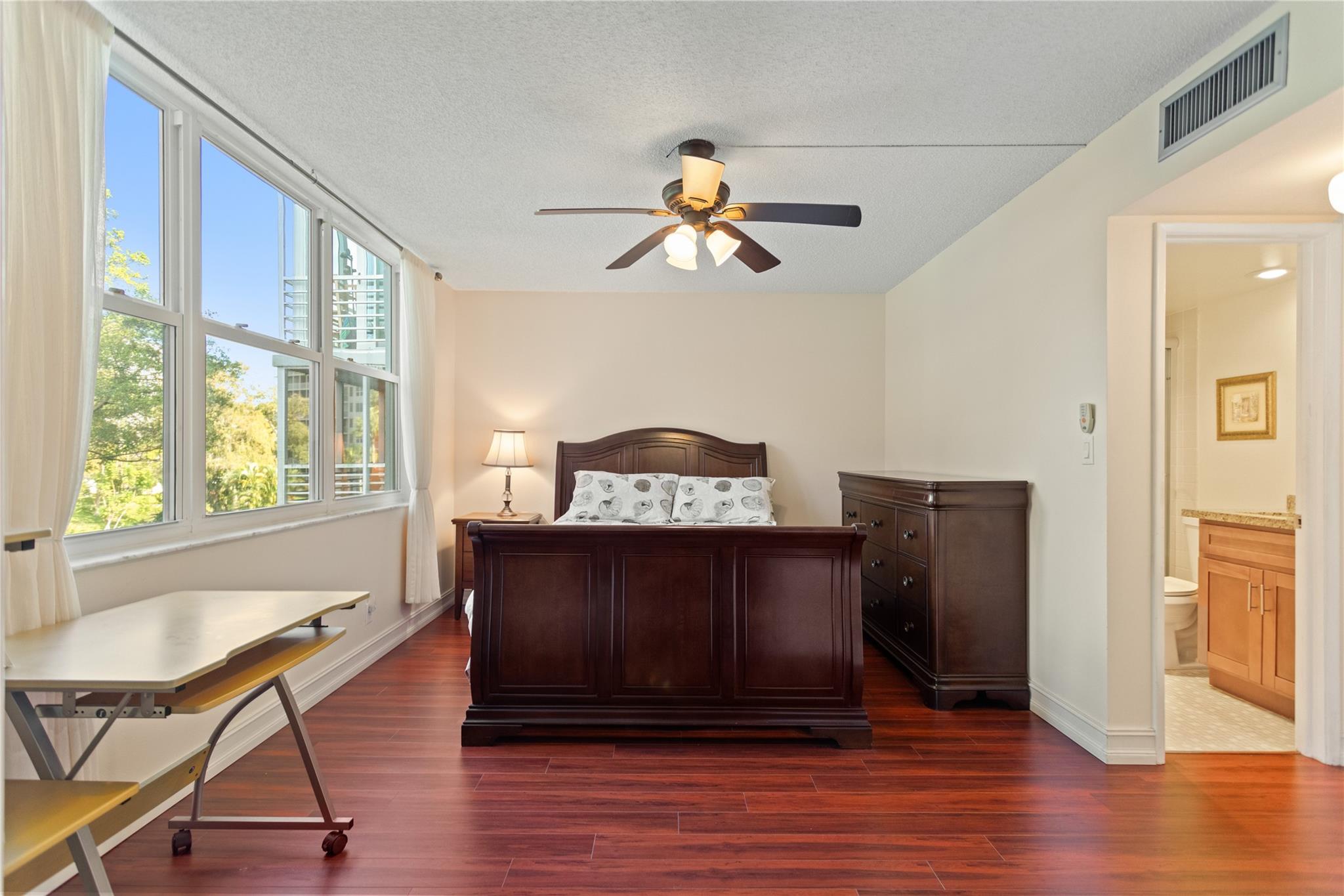 PALM AIRE - Residential