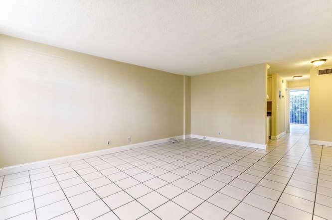 YACHT CLUB TOWERS CONDO - Residential Lease