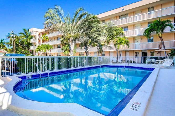 YACHT CLUB TOWERS CONDO - Residential Lease