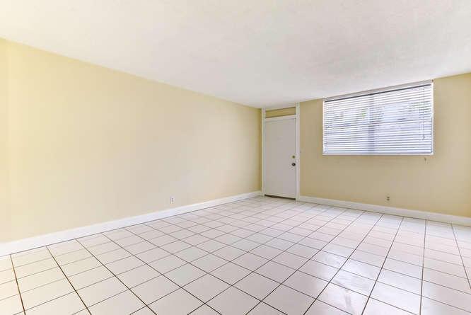 YACHT CLUB TOWERS CONDO - Residential Lease