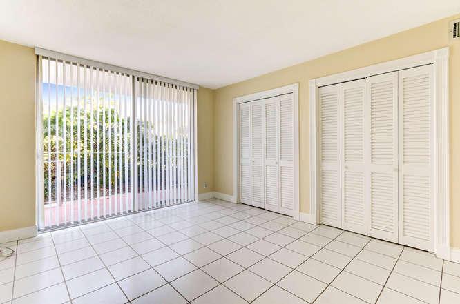 YACHT CLUB TOWERS CONDO - Residential Lease