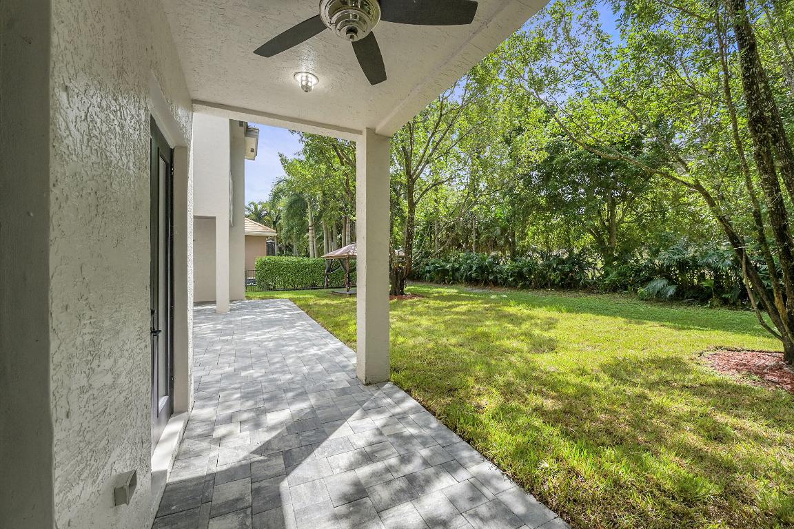 VERSAILLES - Residential