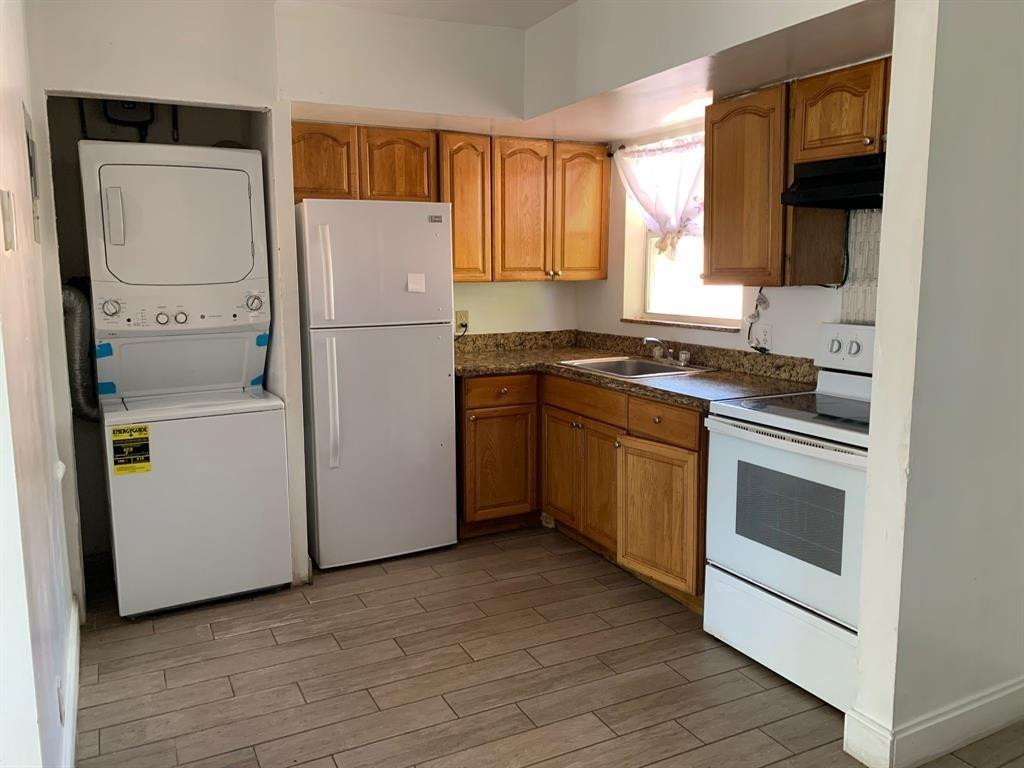 101 NE 41st Street F101