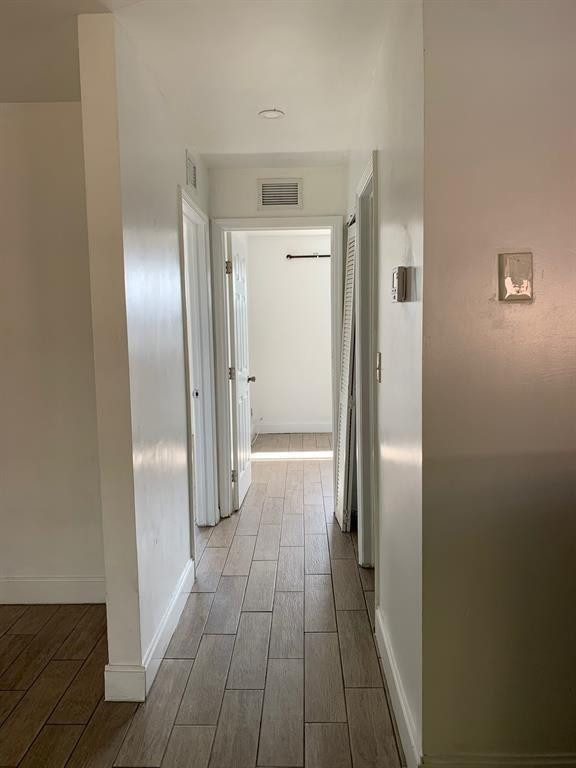 Courts at Oakland Park - Residential