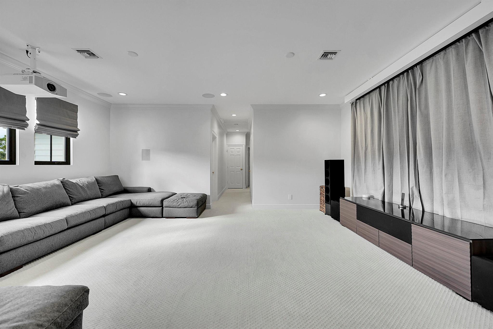 STEEPLECHASE - Residential