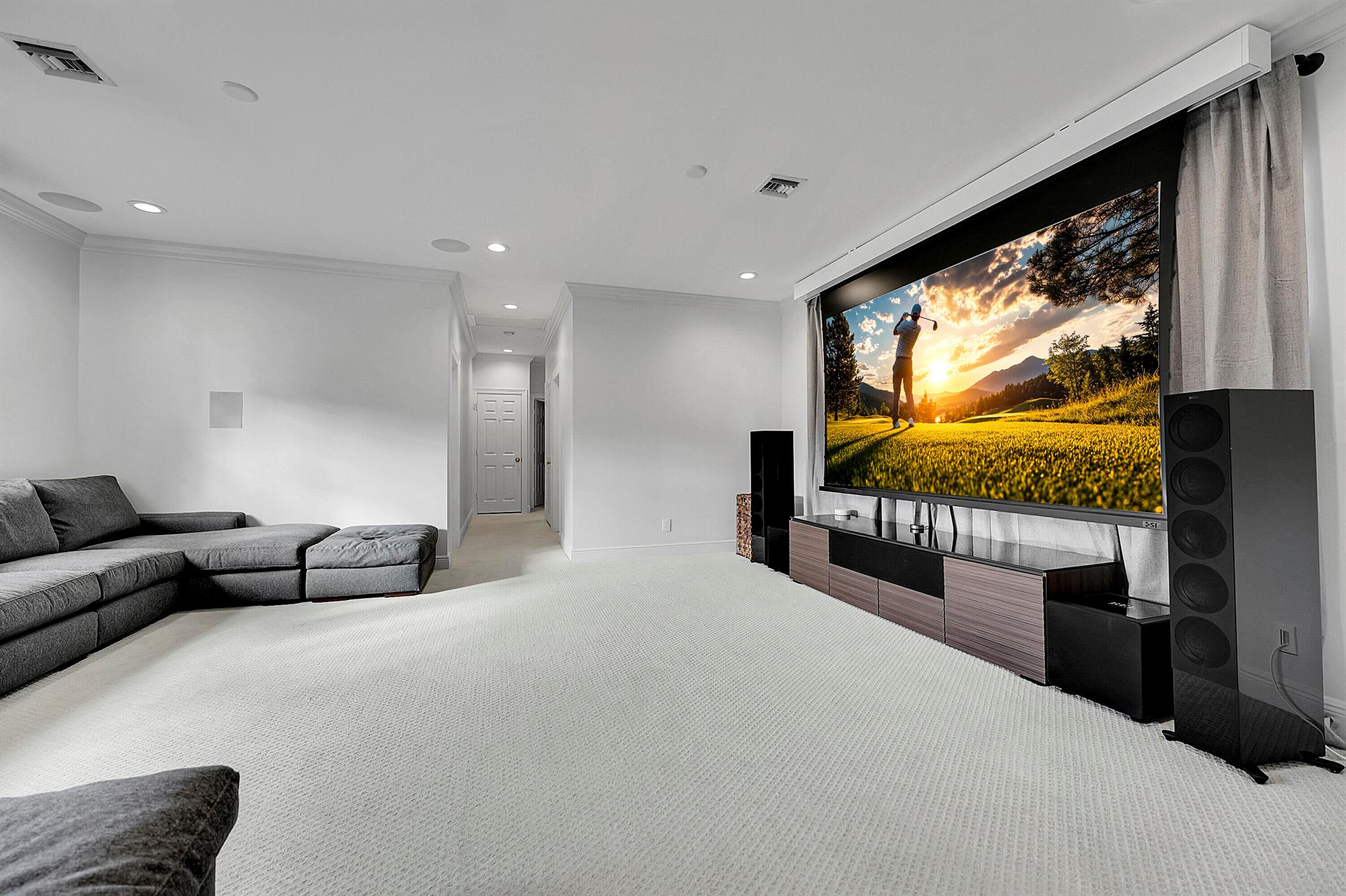 STEEPLECHASE - Residential