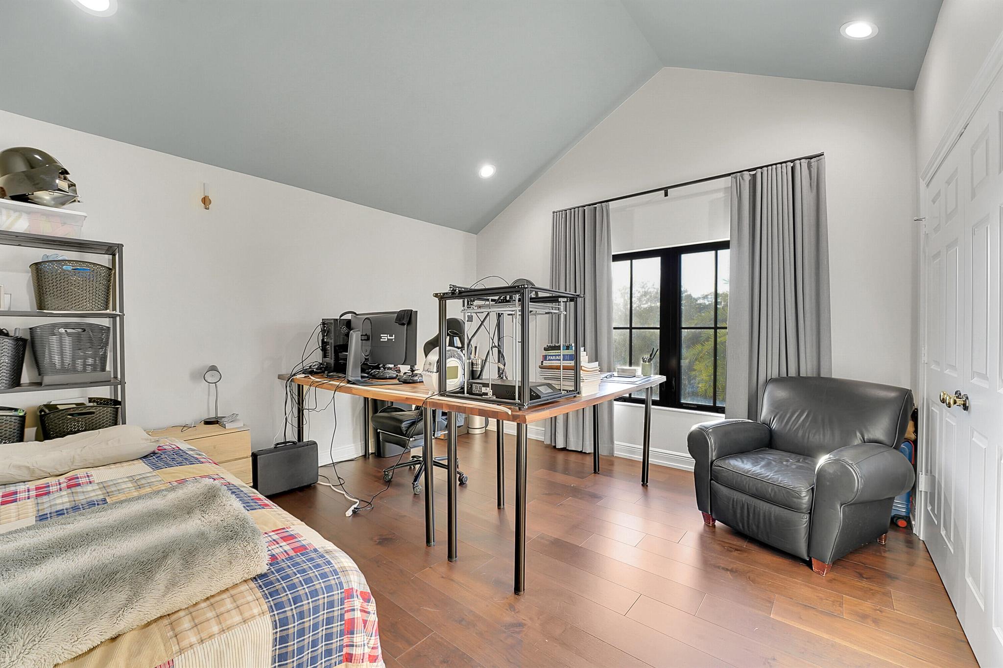 STEEPLECHASE - Residential
