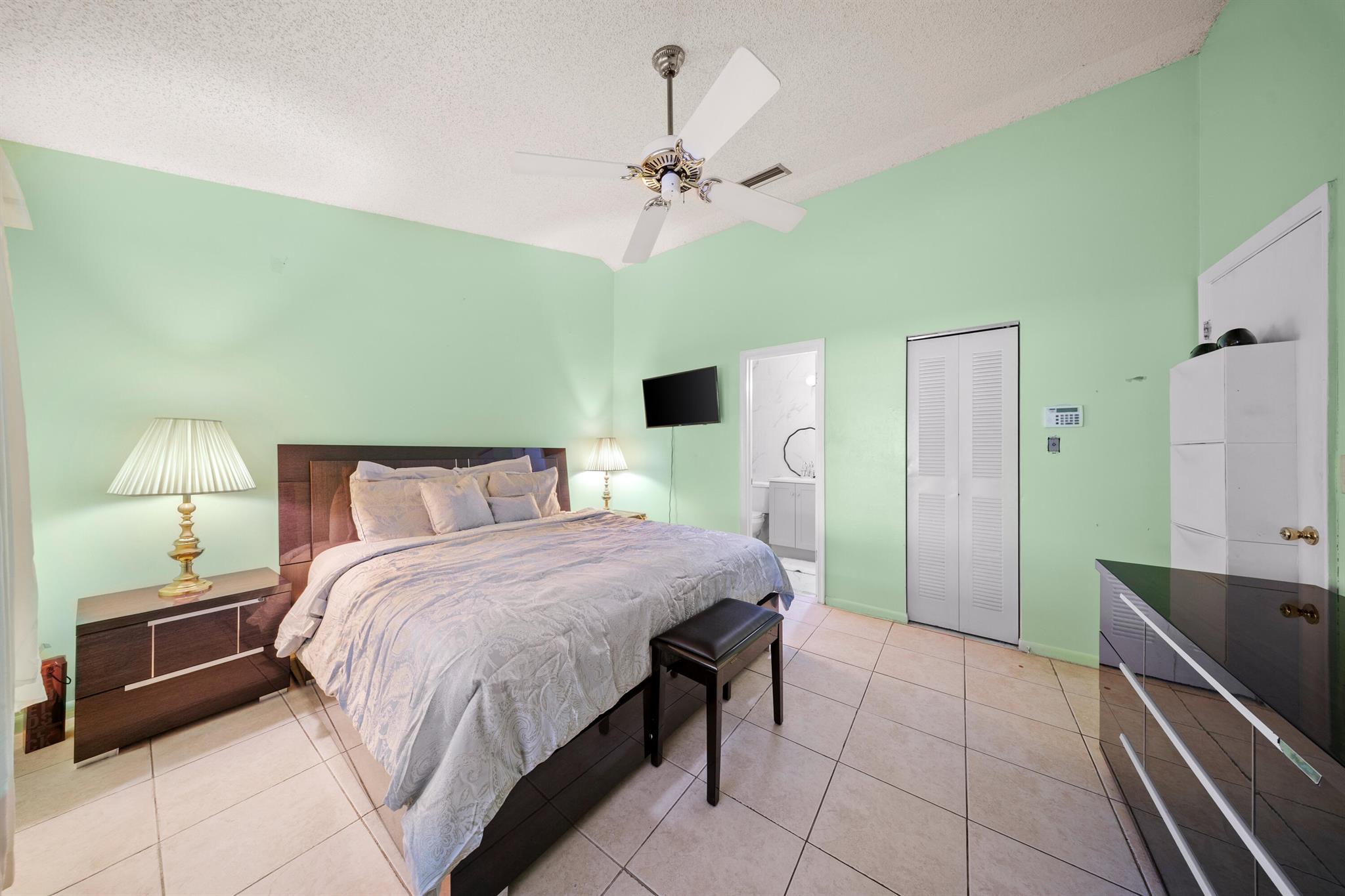 North Lauderdale Landings - Residential